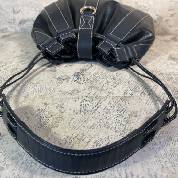 Lancel Paris Elsa bucket bag Leather drawstring shoulder bag - Picture 7 of 16